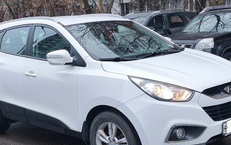 Hyundai ix35 I рестайлинг, 2011 год, 990 000 рублей, 3 фотография