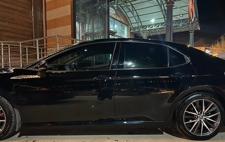 Toyota Camry, 2022 год, 3 100 000 рублей, 3 фотография