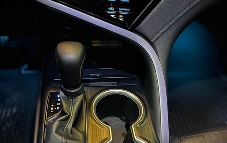 Toyota Camry, 2022 год, 3 100 000 рублей, 12 фотография