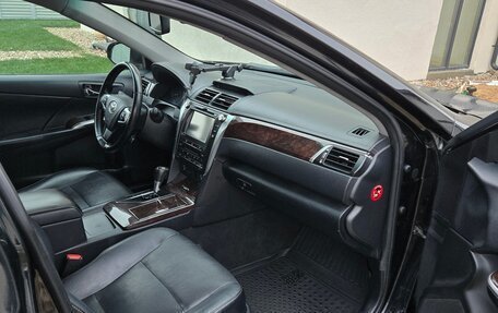 Toyota Camry, 2015 год, 1 750 000 рублей, 18 фотография