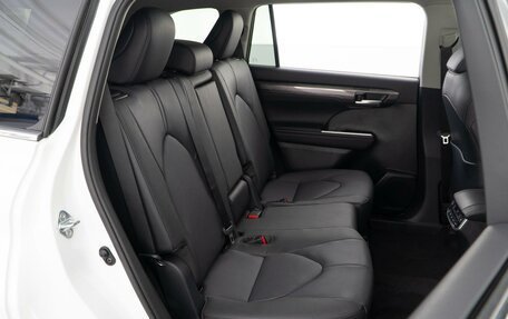 Toyota Highlander, 2025 год, 6 187 077 рублей, 7 фотография