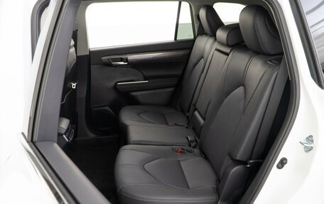 Toyota Highlander, 2025 год, 6 187 077 рублей, 10 фотография