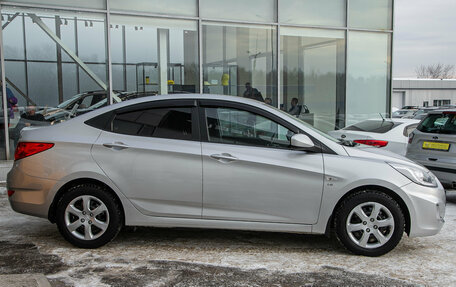 Hyundai Solaris II рестайлинг, 2014 год, 853 000 рублей, 5 фотография