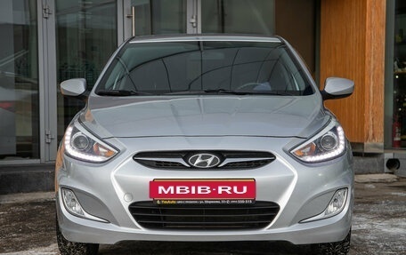Hyundai Solaris II рестайлинг, 2014 год, 853 000 рублей, 3 фотография