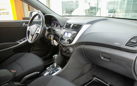 Hyundai Solaris II рестайлинг, 2014 год, 853 000 рублей, 18 фотография