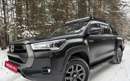 Toyota Hilux VIII, 2021 год, 4 390 000 рублей, 9 фотография