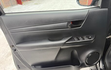 Toyota Hilux VIII, 2021 год, 4 390 000 рублей, 32 фотография