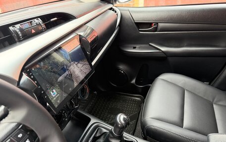 Toyota Hilux VIII, 2021 год, 4 390 000 рублей, 26 фотография