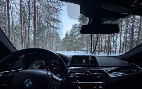 BMW 5 серия, 2018 год, 3 100 000 рублей, 11 фотография