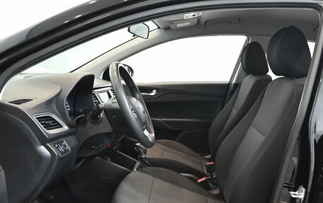 Hyundai Solaris II рестайлинг, 2021 год, 1 695 000 рублей, 10 фотография