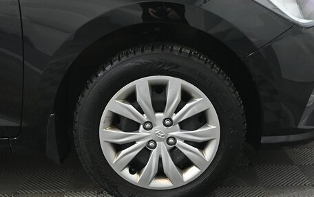 Hyundai Solaris II рестайлинг, 2021 год, 1 695 000 рублей, 12 фотография