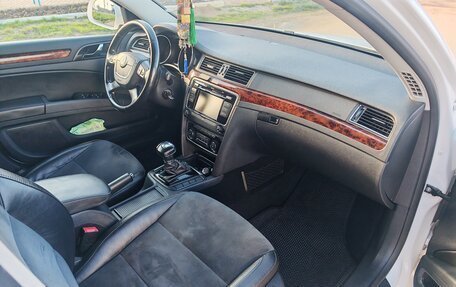 Skoda Superb III рестайлинг, 2012 год, 1 000 000 рублей, 5 фотография