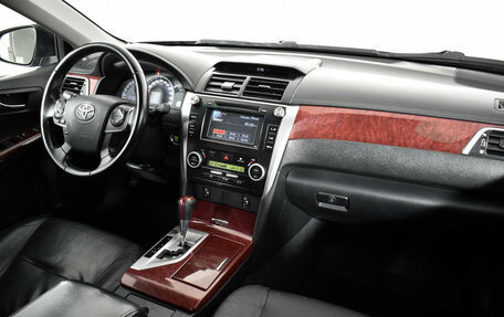 Toyota Camry, 2013 год, 1 337 900 рублей, 10 фотография