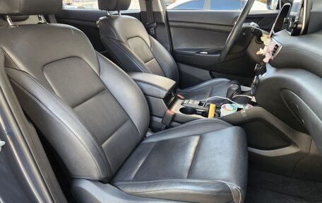 Hyundai Tucson III, 2019 год, 1 855 000 рублей, 10 фотография