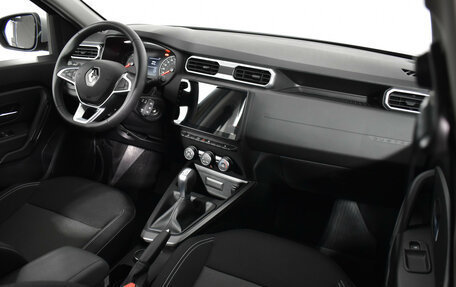 Renault Duster, 2022 год, 2 300 000 рублей, 10 фотография