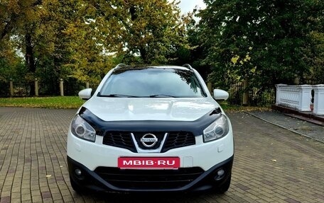 Nissan Qashqai+2 I, 2010 год, 1 350 000 рублей, 1 фотография