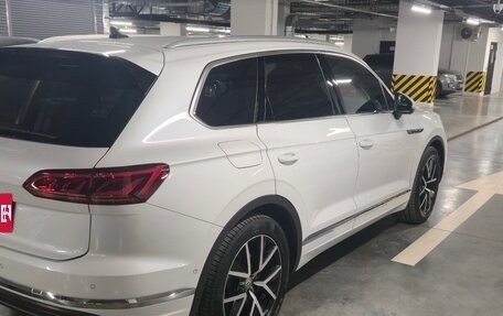 Volkswagen Touareg III, 2019 год, 5 950 000 рублей, 7 фотография