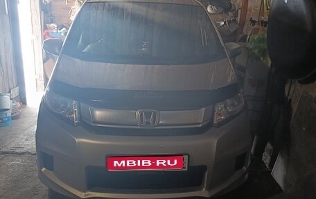 Honda Freed I, 2014 год, 1 225 000 рублей, 1 фотография