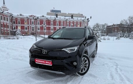 Toyota RAV4, 2017 год, 2 505 000 рублей, 1 фотография