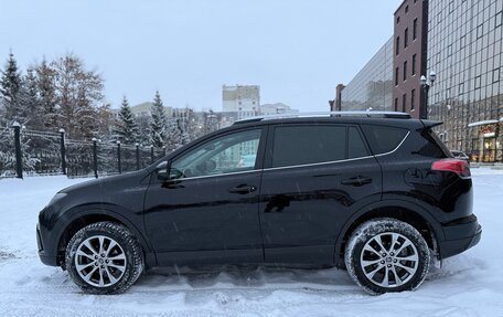 Toyota RAV4, 2017 год, 2 505 000 рублей, 9 фотография