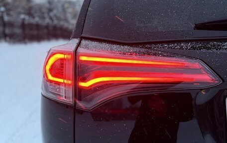 Toyota RAV4, 2017 год, 2 505 000 рублей, 10 фотография