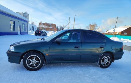 Toyota Avensis III рестайлинг, 1998 год, 330 000 рублей, 3 фотография