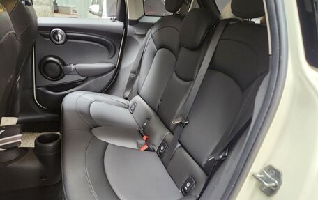 MINI Hatch, 2021 год, 1 826 000 рублей, 8 фотография