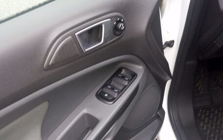 Ford EcoSport, 2016 год, 930 000 рублей, 8 фотография