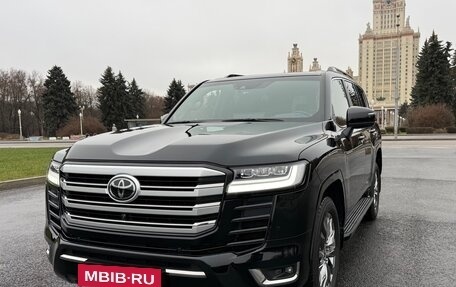 Toyota Land Cruiser, 2021 год, 11 700 000 рублей, 2 фотография