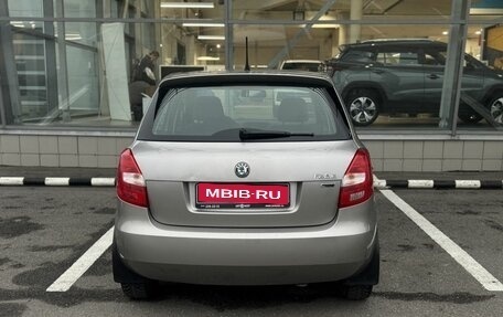 Skoda Fabia II, 2011 год, 700 000 рублей, 6 фотография