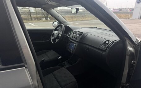 Skoda Fabia II, 2011 год, 700 000 рублей, 9 фотография