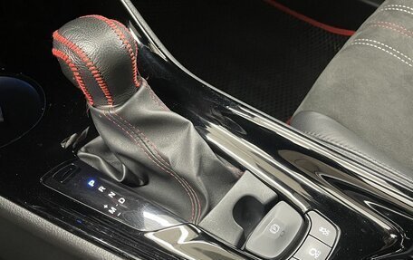 Toyota C-HR I рестайлинг, 2021 год, 3 100 000 рублей, 16 фотография