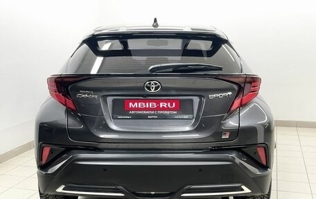 Toyota C-HR I рестайлинг, 2021 год, 3 100 000 рублей, 5 фотография