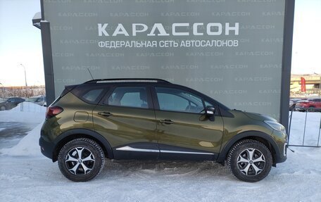 Renault Kaptur I рестайлинг, 2017 год, 1 399 000 рублей, 4 фотография