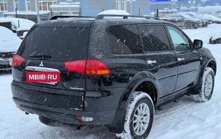 Mitsubishi Pajero Sport II рестайлинг, 2010 год, 900 000 рублей, 3 фотография