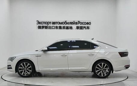 Skoda Superb III рестайлинг, 2022 год, 1 986 003 рублей, 3 фотография