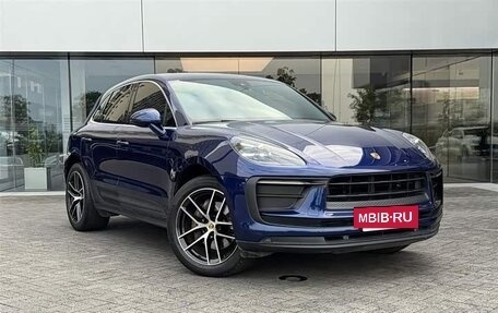 Porsche Macan I рестайлинг, 2023 год, 6 405 700 рублей, 3 фотография