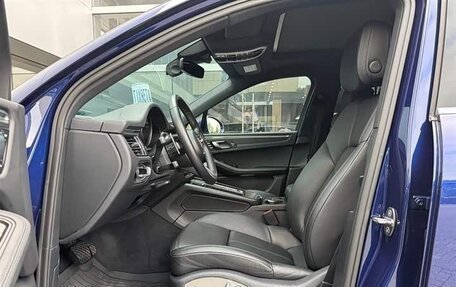 Porsche Macan I рестайлинг, 2023 год, 6 405 700 рублей, 12 фотография