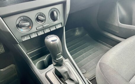 Skoda Rapid I, 2017 год, 1 180 000 рублей, 22 фотография