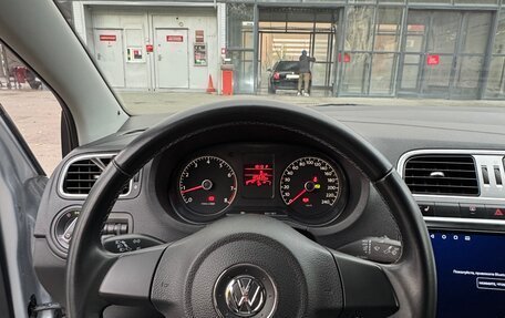 Volkswagen Polo VI (EU Market), 2013 год, 990 000 рублей, 8 фотография