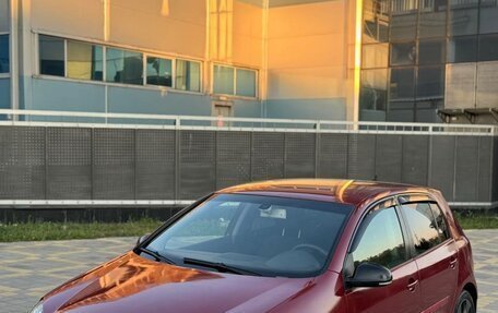 Volkswagen Golf V, 2004 год, 420 000 рублей, 2 фотография