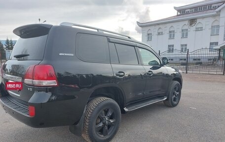 Toyota Land Cruiser 200, 2011 год, 3 260 000 рублей, 6 фотография