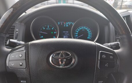 Toyota Land Cruiser 200, 2011 год, 3 260 000 рублей, 24 фотография