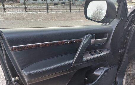 Toyota Land Cruiser 200, 2011 год, 3 260 000 рублей, 27 фотография