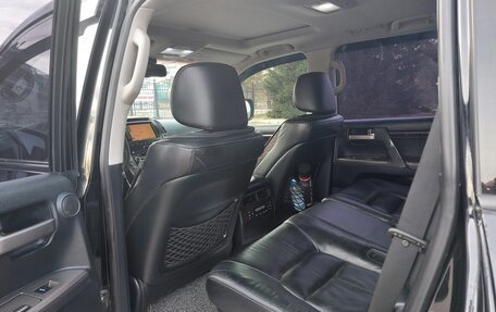 Toyota Land Cruiser 200, 2011 год, 3 260 000 рублей, 25 фотография