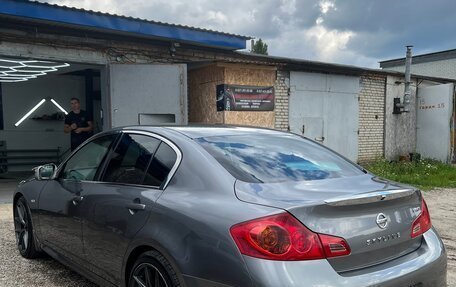 Nissan Skyline, 2010 год, 900 000 рублей, 5 фотография