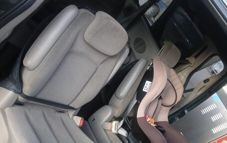 Chrysler Town & Country IV, 2004 год, 650 000 рублей, 11 фотография