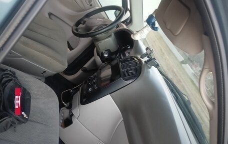 Chrysler Town & Country IV, 2004 год, 650 000 рублей, 9 фотография