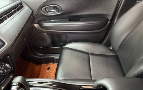 Honda Vezel, 2021 год, 1 875 000 рублей, 11 фотография