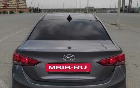 Hyundai Solaris II рестайлинг, 2018 год, 860 000 рублей, 4 фотография